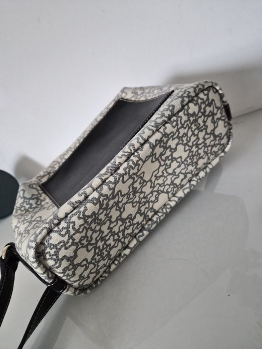 Mala Tous  a tiracolo Kaos