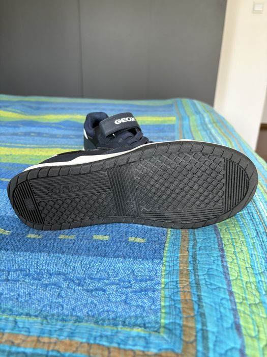 Buty Geox nowe roz. 39