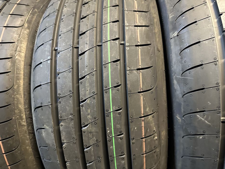 Нові шини 225/45/18 Good Year R18 комплект резина