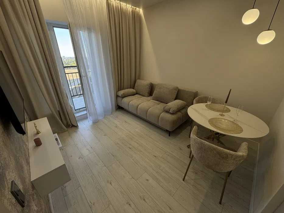 60 жемчужина, Краснова, евродвушка, вид на ипподром. Евроремонт