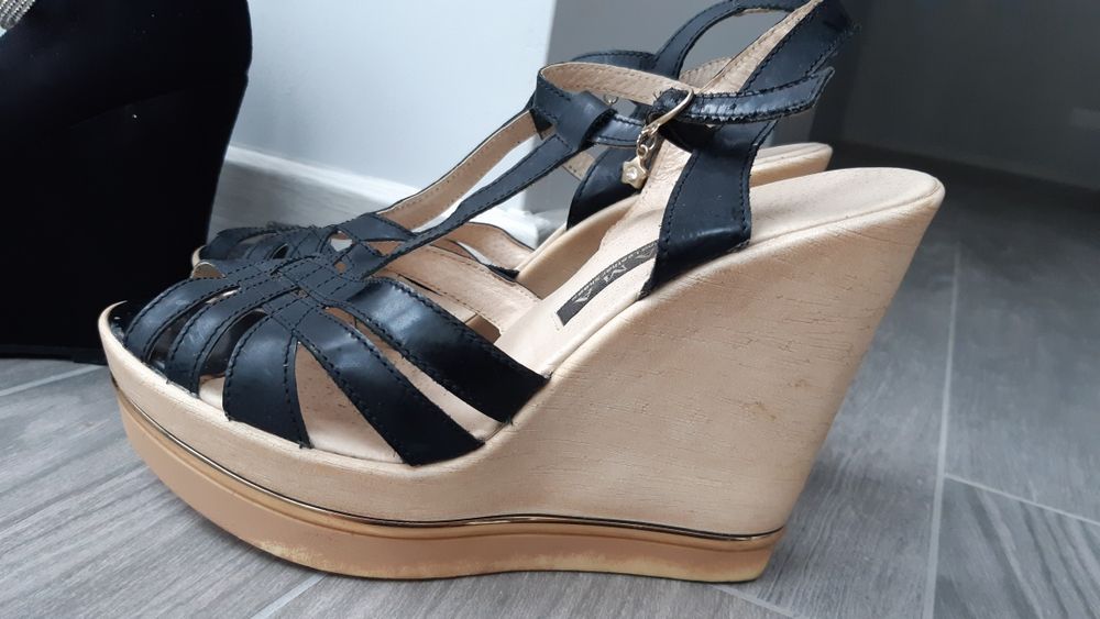 Босоніжки 39р. 250грн.Стан хороший