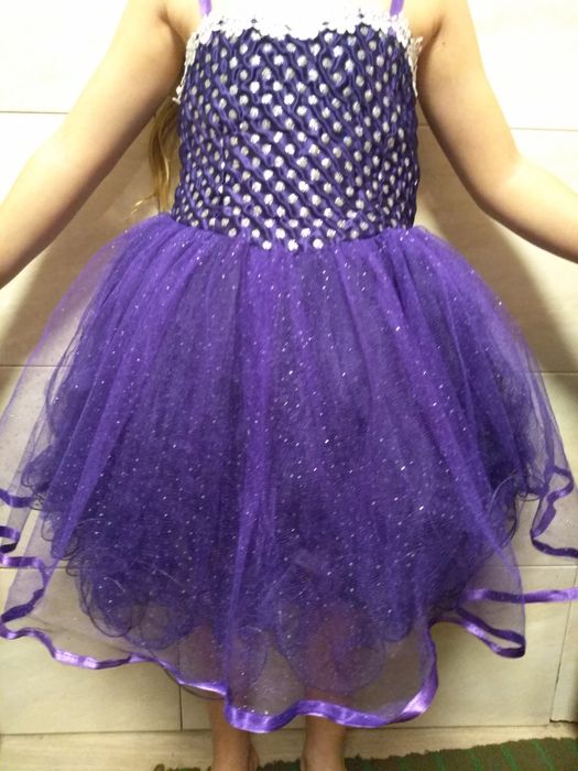 Продаю нарядное платье