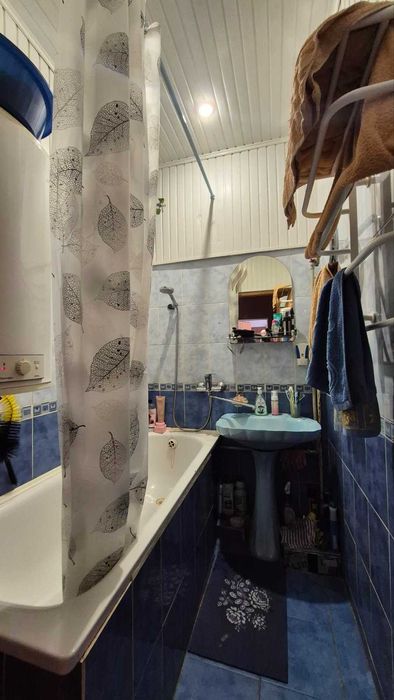 *Продаж 2х кімнатної квартири по ул. Величара, остановка Тюленіна