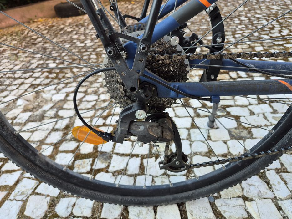 Bicicleta Trekking Decathlon Riverside 500