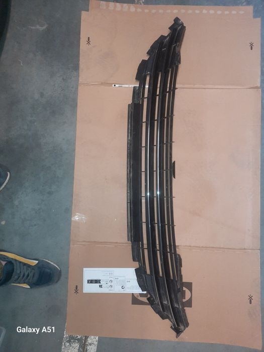 Listwa  chrom zderzaka przedniego peugeot 308 t7