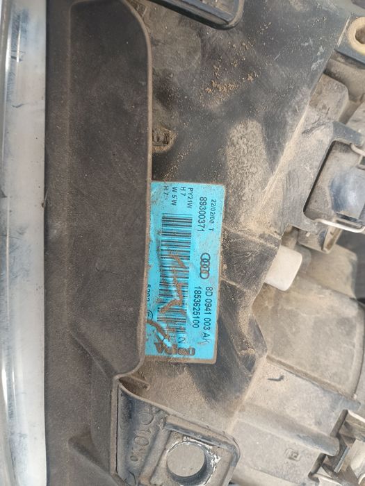 Lampy reflektory Europa Audi a4 b5