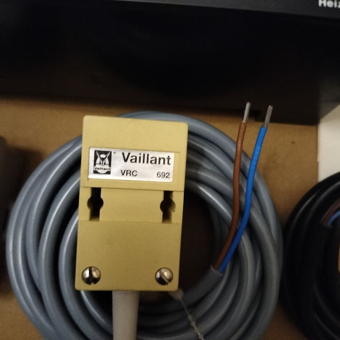 Pogodowy regulator ogrzewania Vaillant  VRC-CBW