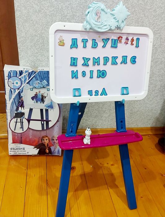 Мольберт дитячий двосторонній ,Холодне серце(Ельза)