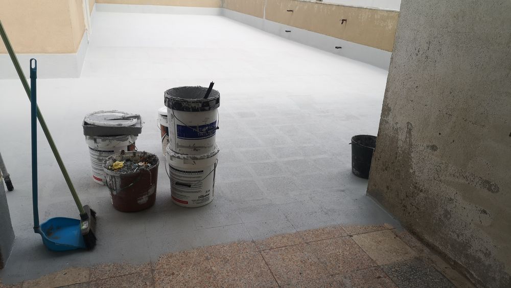 Trabalhos de pintura e corta mato