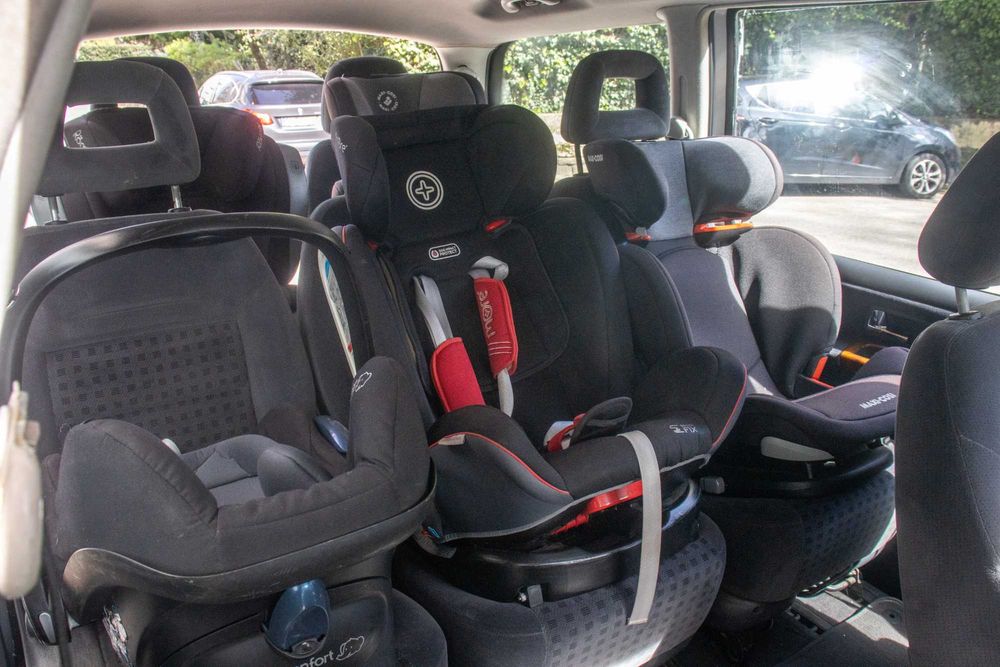 VW Sharan - Carro familiar muito versátil