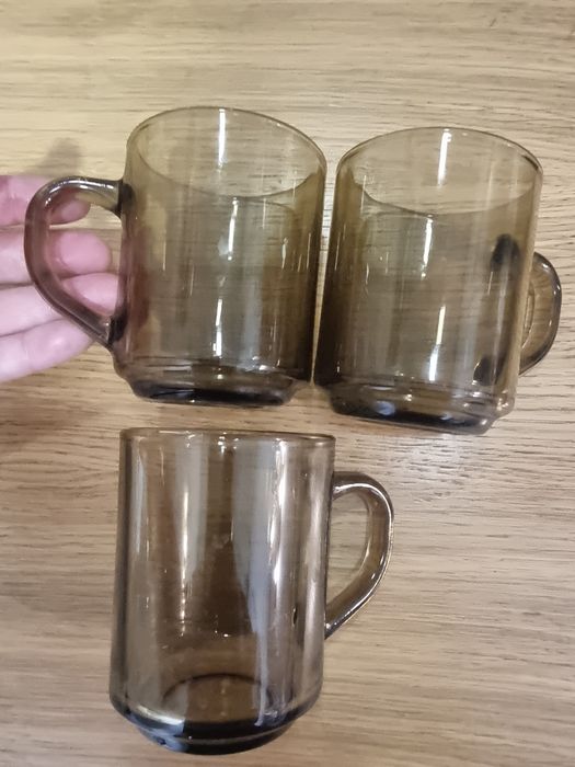 Тарелки,Чайник заварник,чугун исинские,Helfer, Стаканы Ikea Pokal