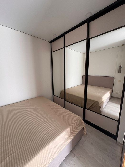 Продаж! 1но кімнатна з ремонтом