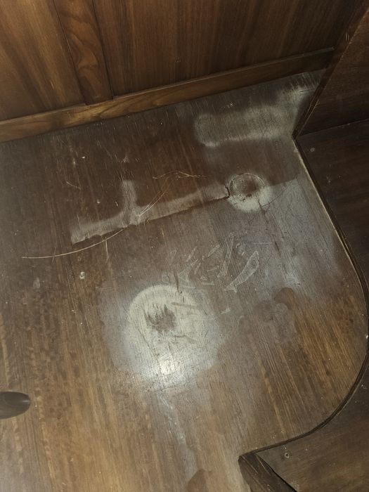Bar de madeira, para canto