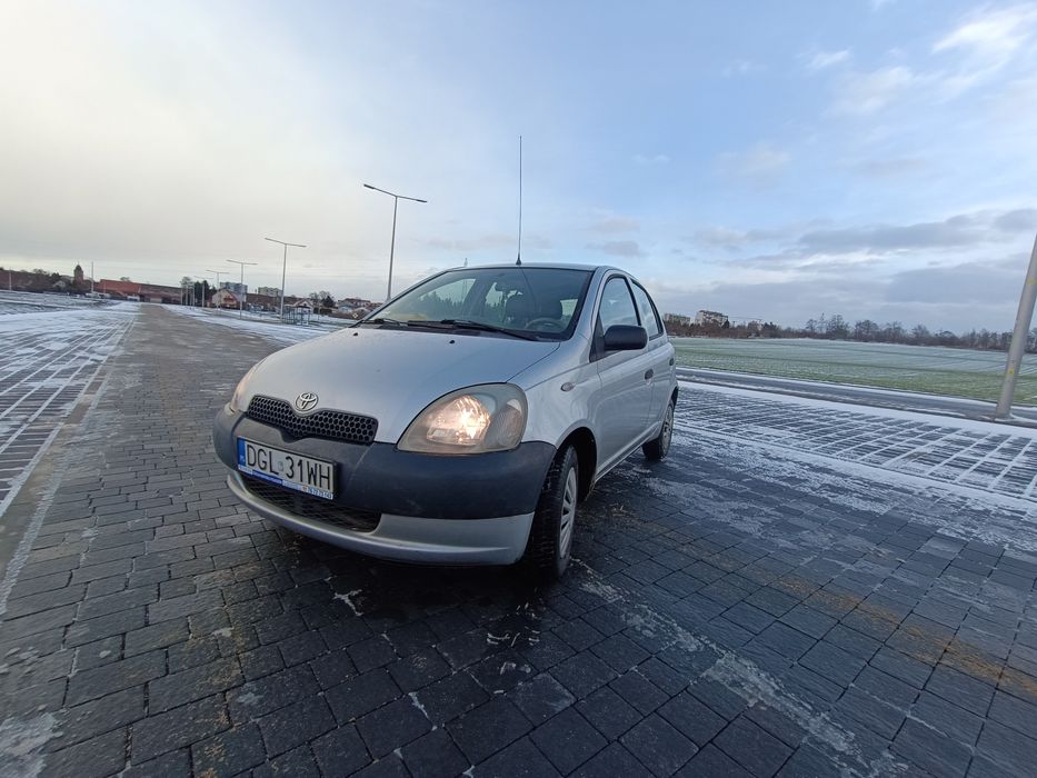 Toyota Yaris 1999