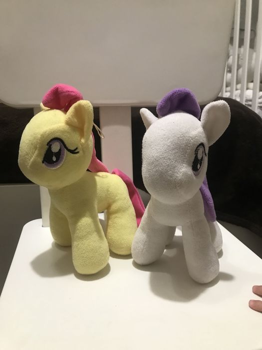 Поні, єдинороги, мякі коники