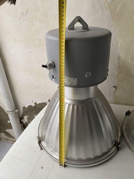 6 candeeiros industriais