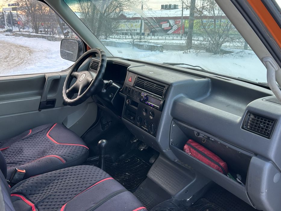 Volkswagen Transporter T4 2.5Tdi
