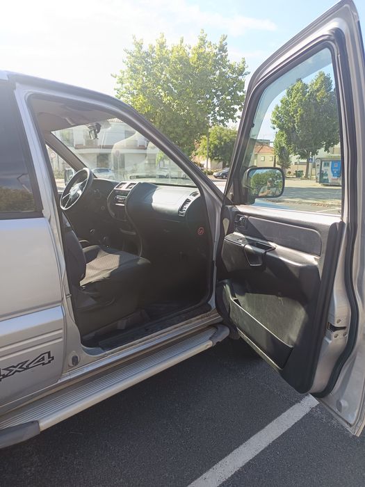 Nissan Terrano — fotografia 8