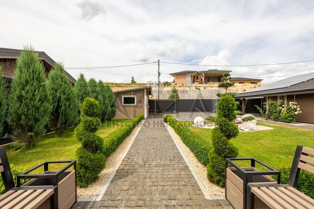 Продаж будинку 197м2 / Лісники