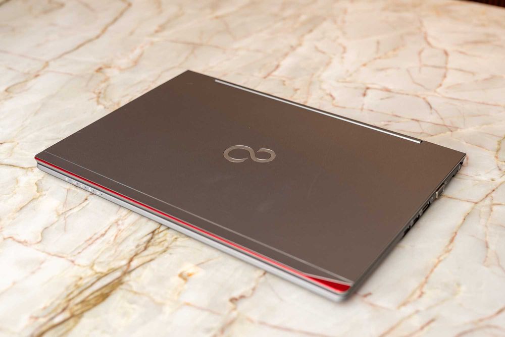 Ultrabook Fujitsu Lifebook U745 | i5 | 8GB RAM | SSD | Lekki | FV23%