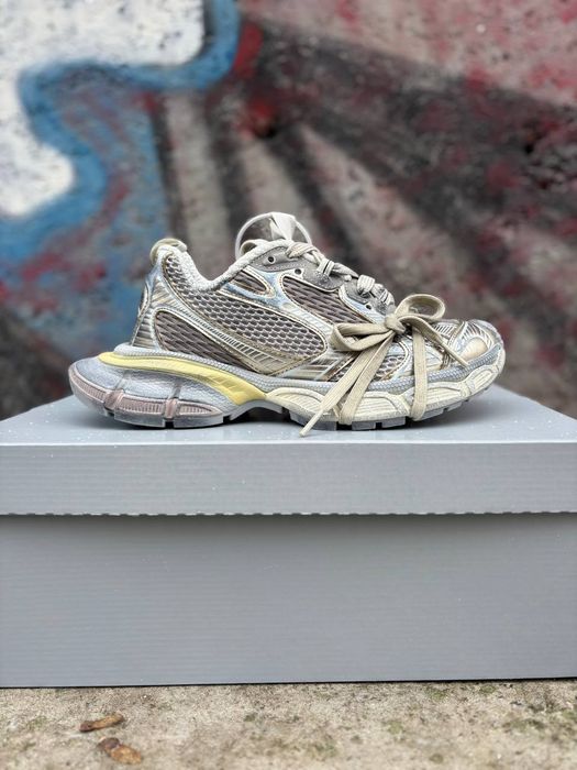 36-45 Balenciaga 3XL Dirty Beige