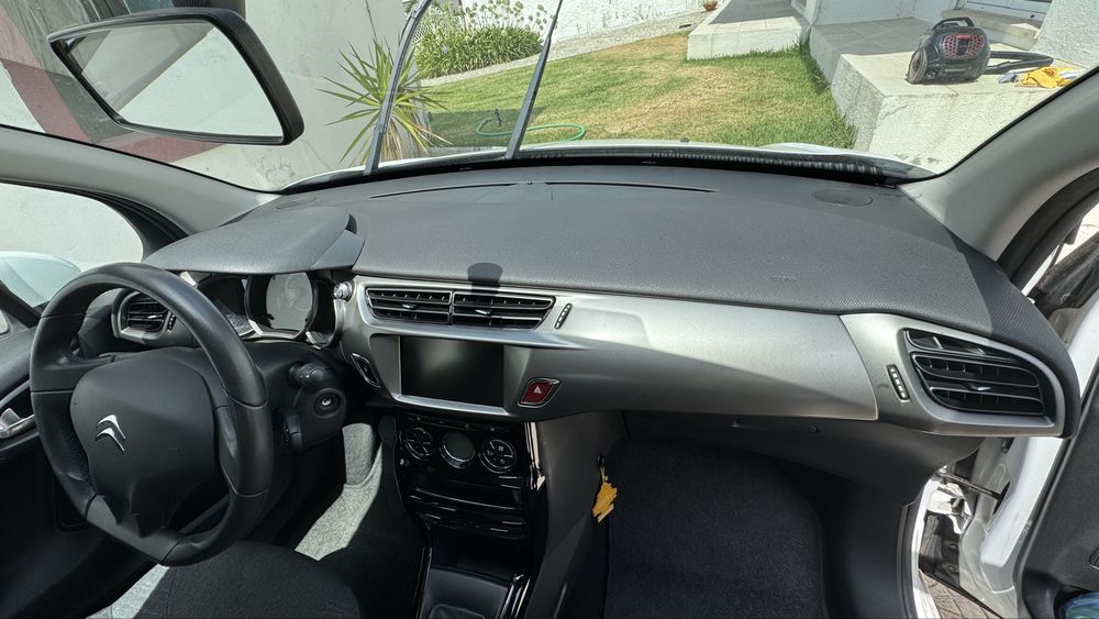 Citroën C3 1.2 PureTech Shine — foto 9