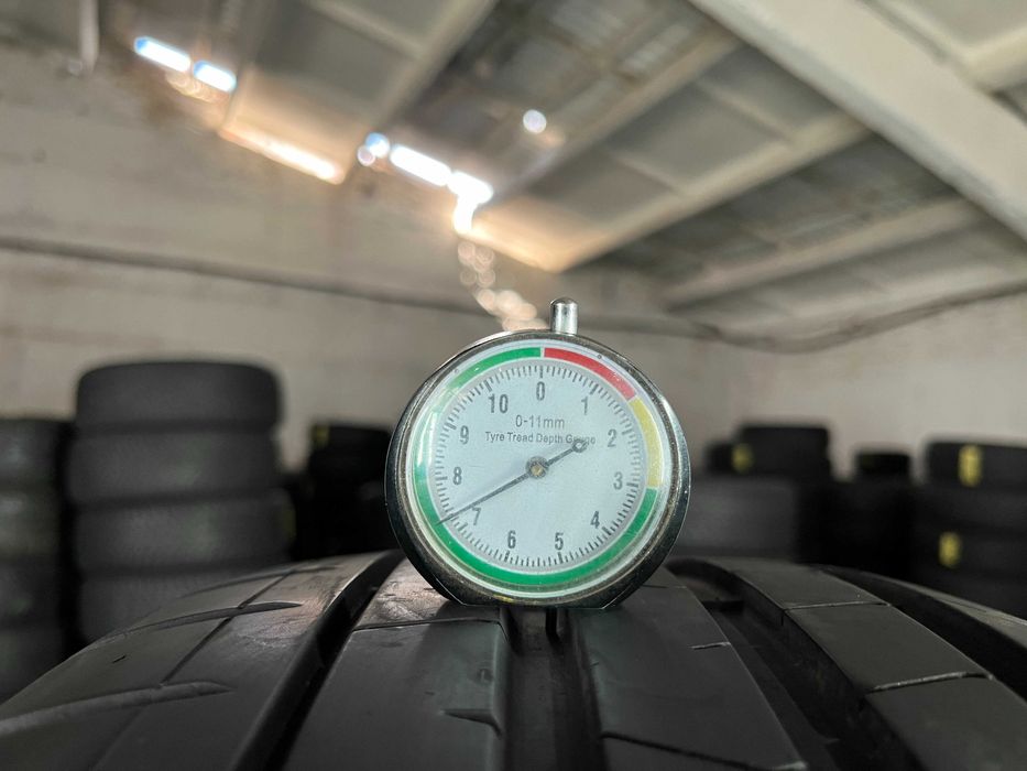 LS1989 Літні шини 235/50r19 Pirelli P Zero комплект резина р19