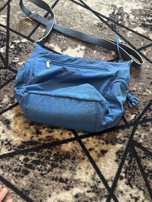 Жіноча сумка Kipling синього кольору