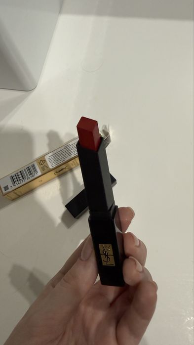 YSL szminka, odcień 21