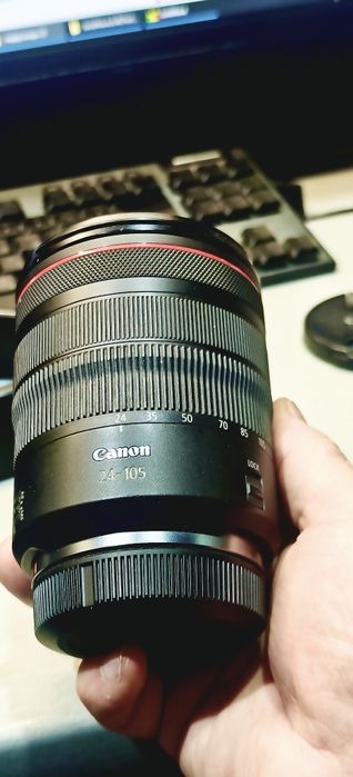 Об'єктив  Canon RF 24-105mm f/4