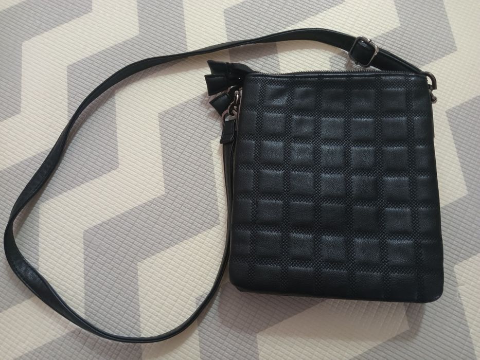 Sprzedam torebkę listonoszke