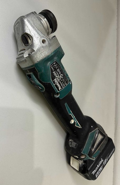 Makita Szlifierka Kątowa 18V Akumulator 5.0 Ah