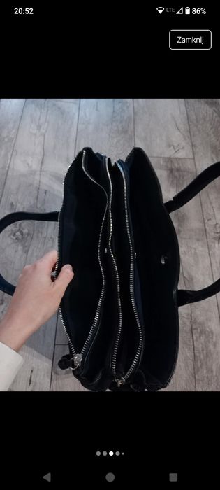 Granatowa torebka Parfois