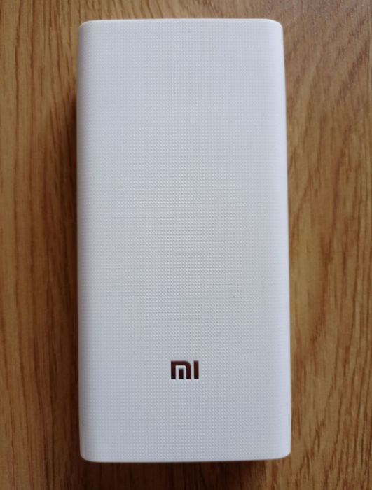 Павербанк бу 20000 міліампер продам особисто