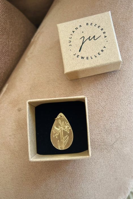 Amuleto Juliana Bezerra