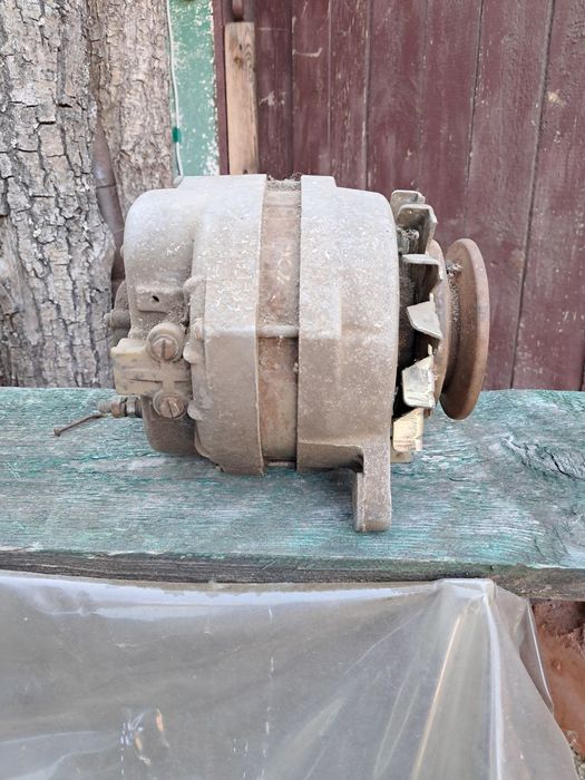 Продам генератор