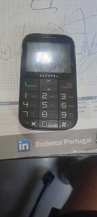 Telemovel da AVO ALCATEL 20.0