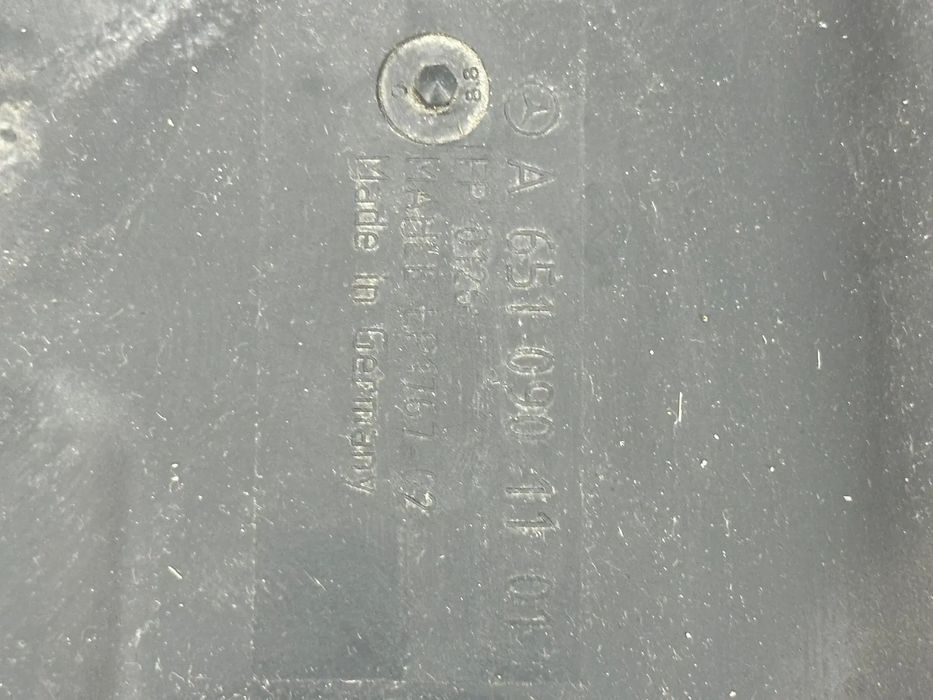 Caixa Filtro Ar - Mercedes C (W204)