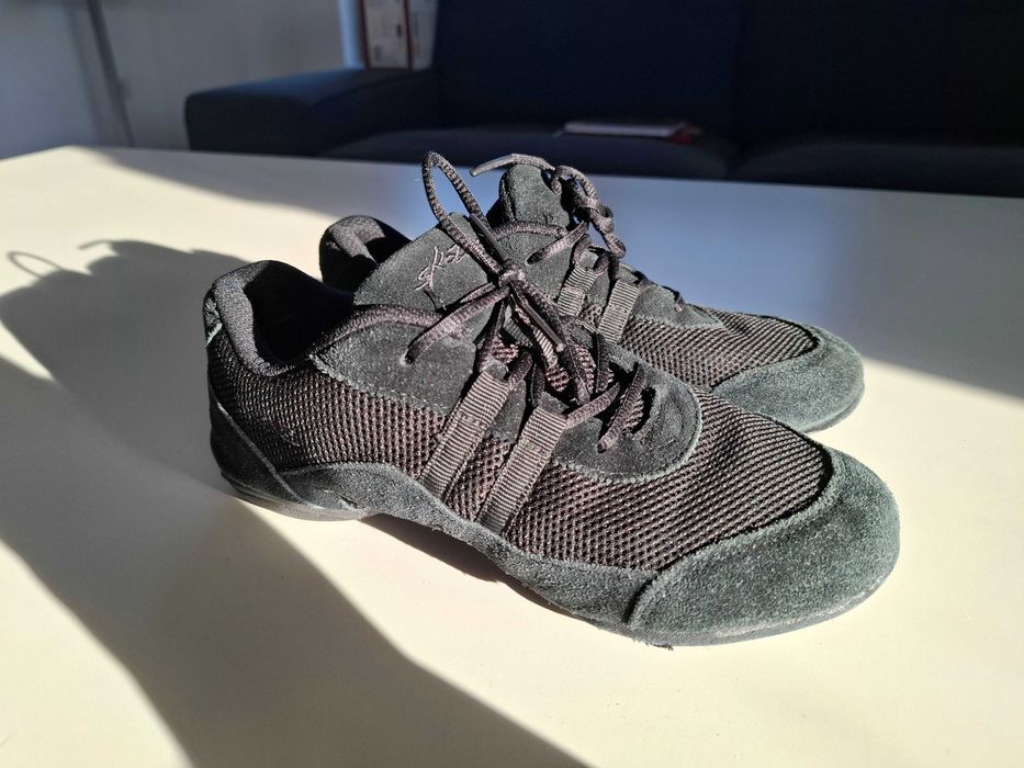 Buty treningówki Sansha Skazz czarne