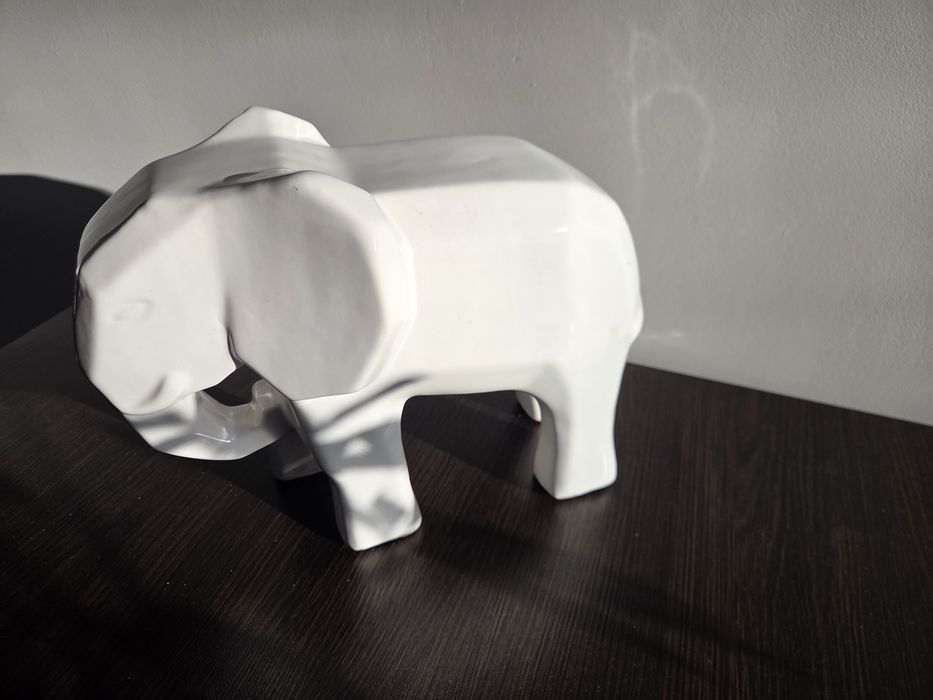 Słoń biały duży 28/34 cm