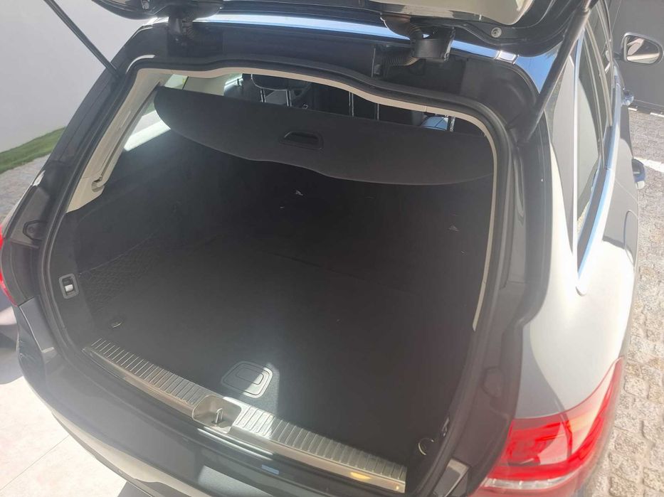 Mercedes C 220 BlueTEC Station Avantgarde | Excelente Estado