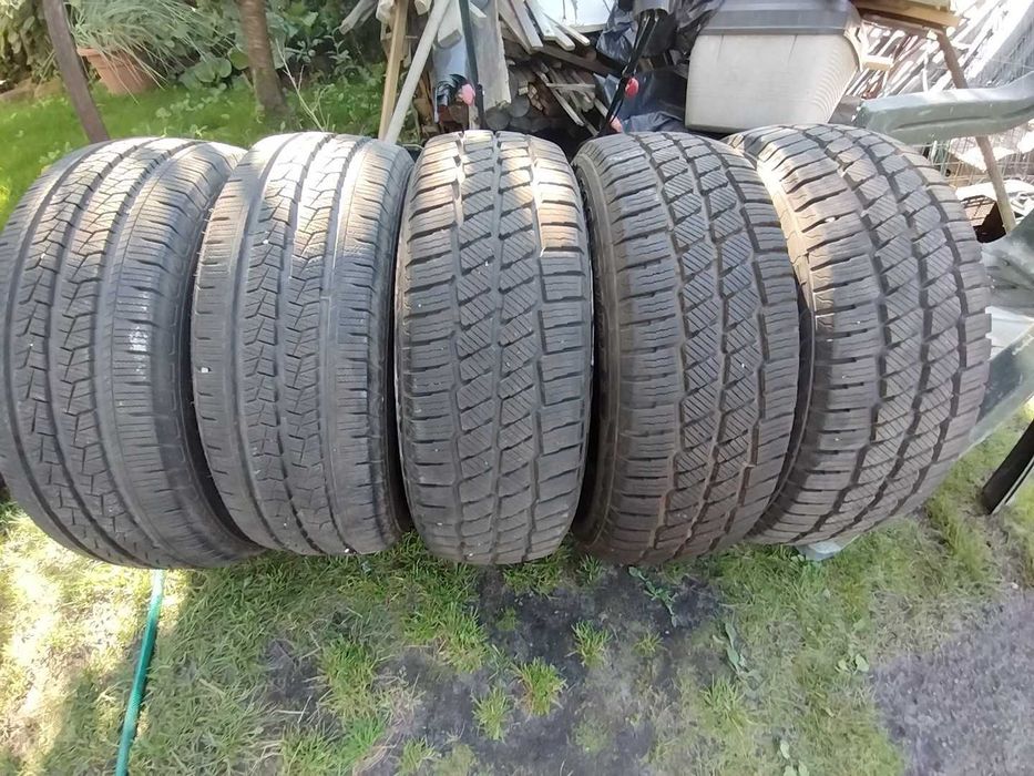 opony zimowe 215/65/16c