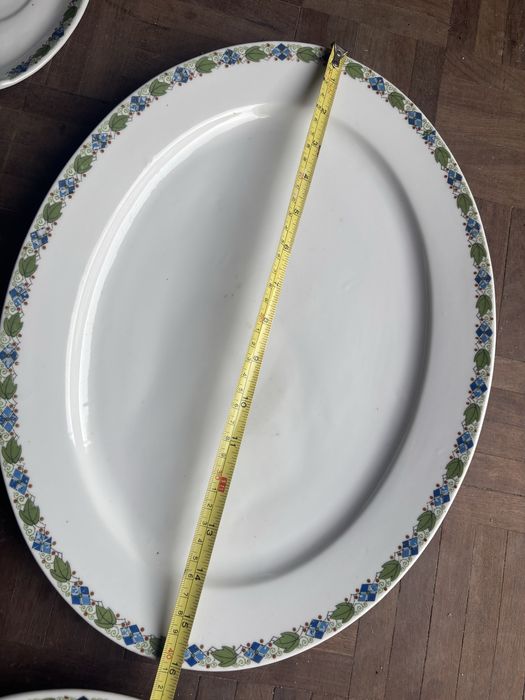 Terrina e travessas antigas Vista Alegre