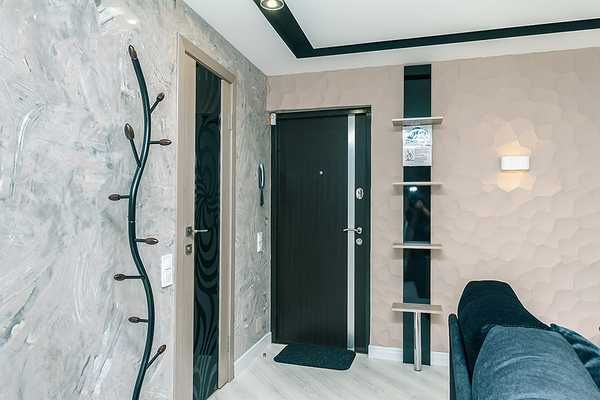 Подобово 2 кімнатна Лесі Українки 16а. Джакузі. Центр