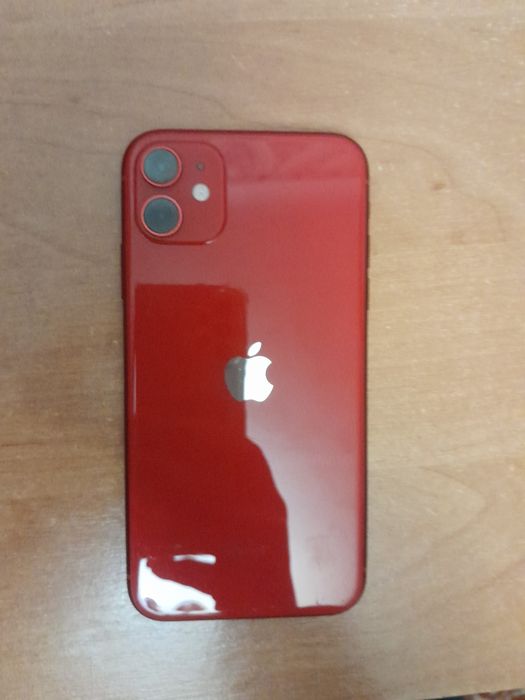 Продам Айфон 11   по Городу