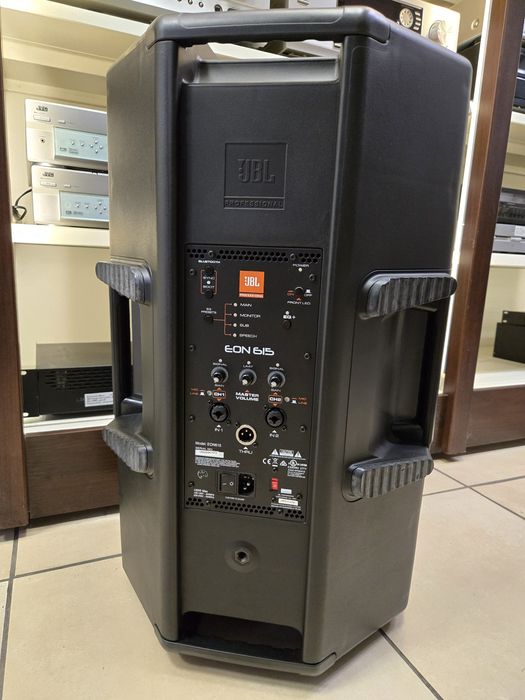 JBL EON 615, kolumna aktywna + futerał
