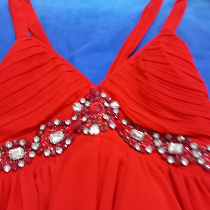 Vestido de cerimonia.