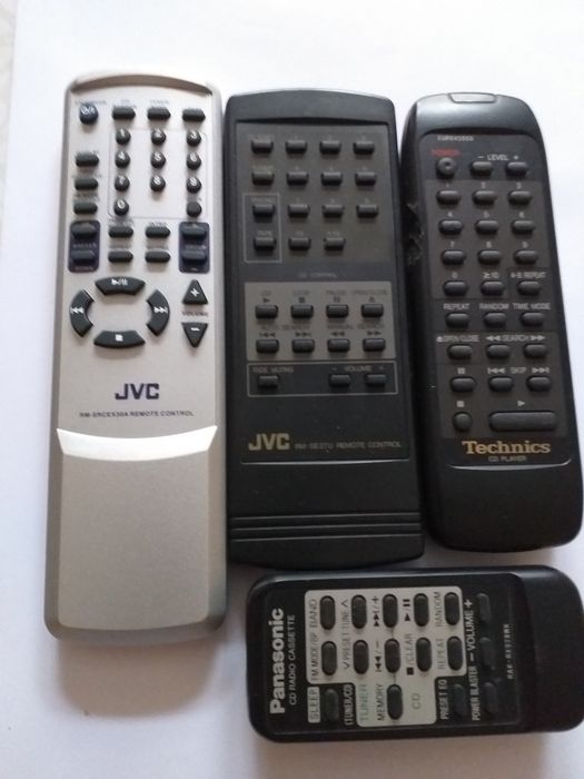 Pilot  /JVC RM-SRCEZ35E.