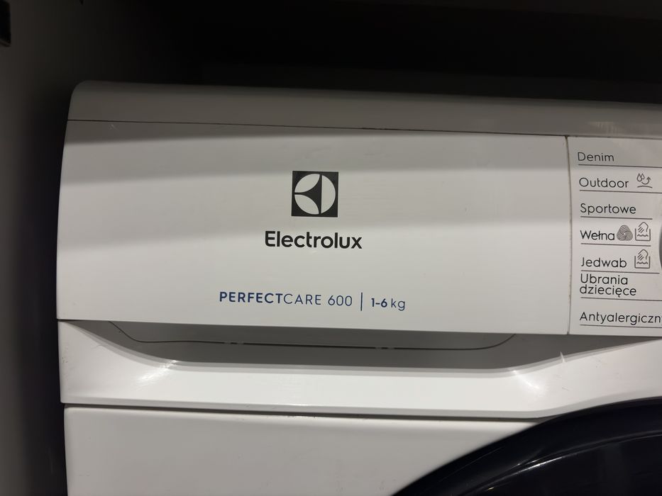 Pralka Electrolux PerfectCare 600 wsad 6 kg