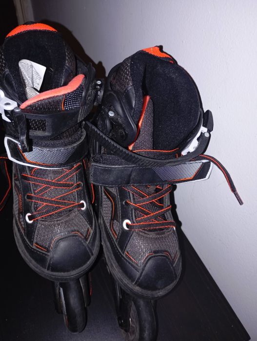 Patins em Linha Praticamente Novos – Tamanho 32/35